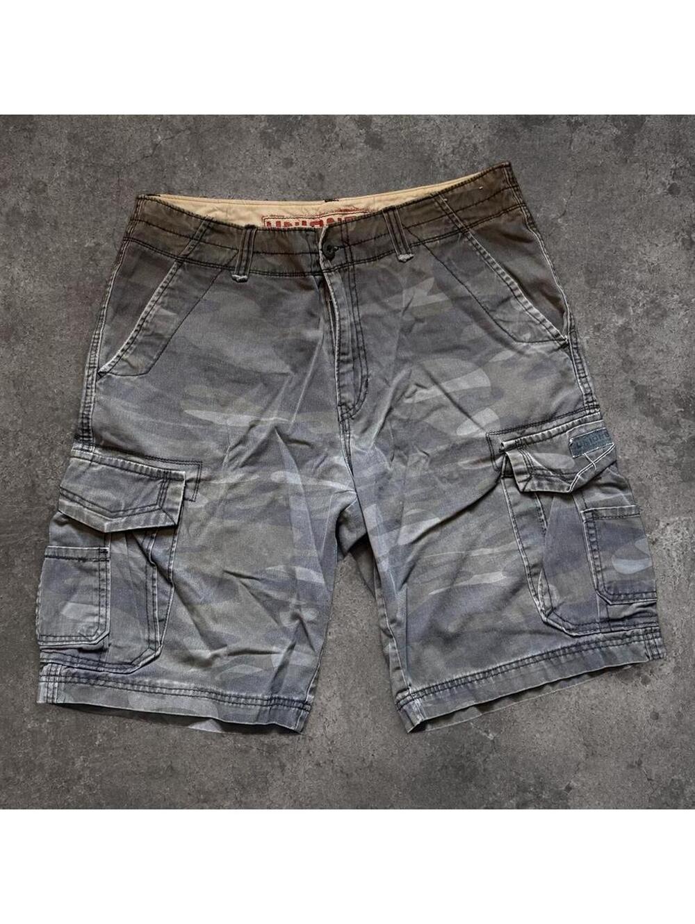 Fire vintage Union Bay camo cargo shorts